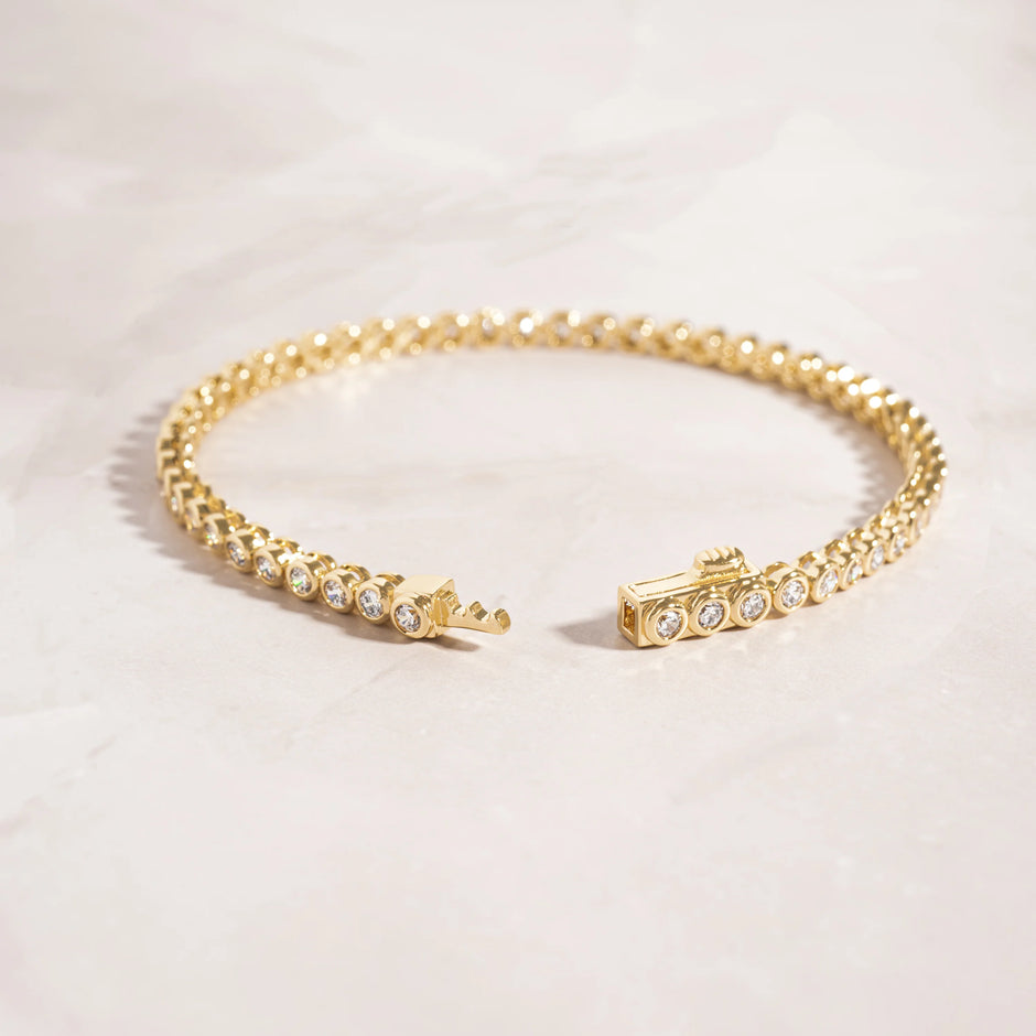 Maya Round Bezel Bracelet