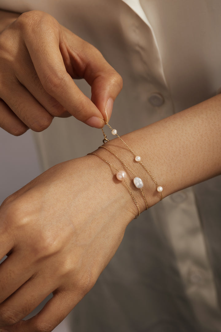 Remi Freshwater Pearl Bracelet on Model