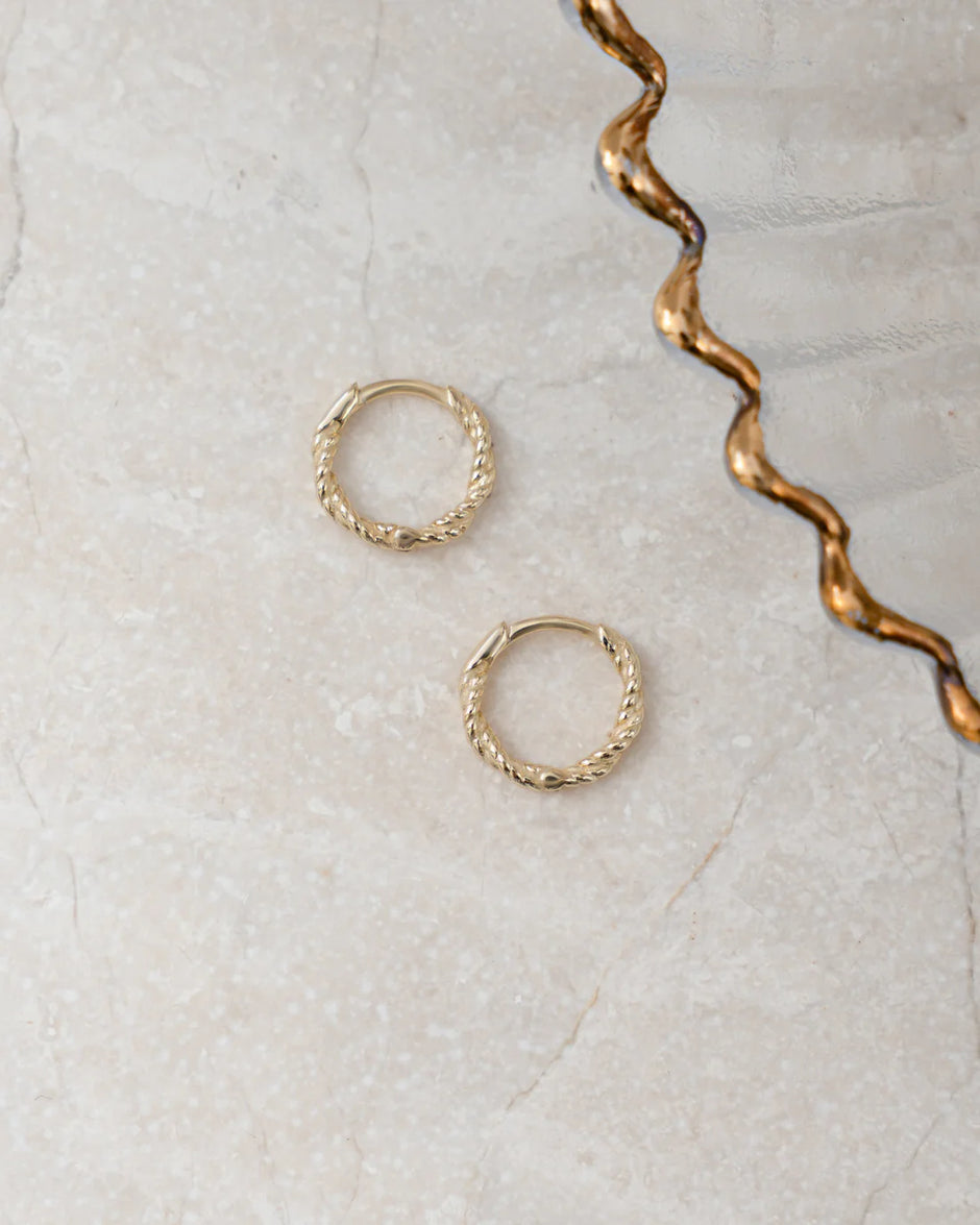 Cora Gold Twist Huggies