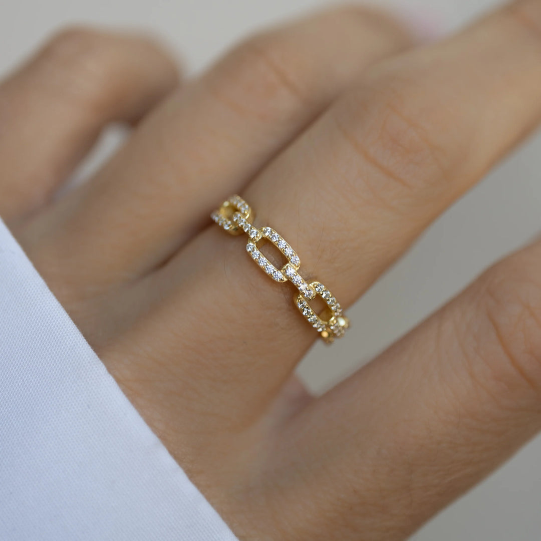 Pave Link Ring