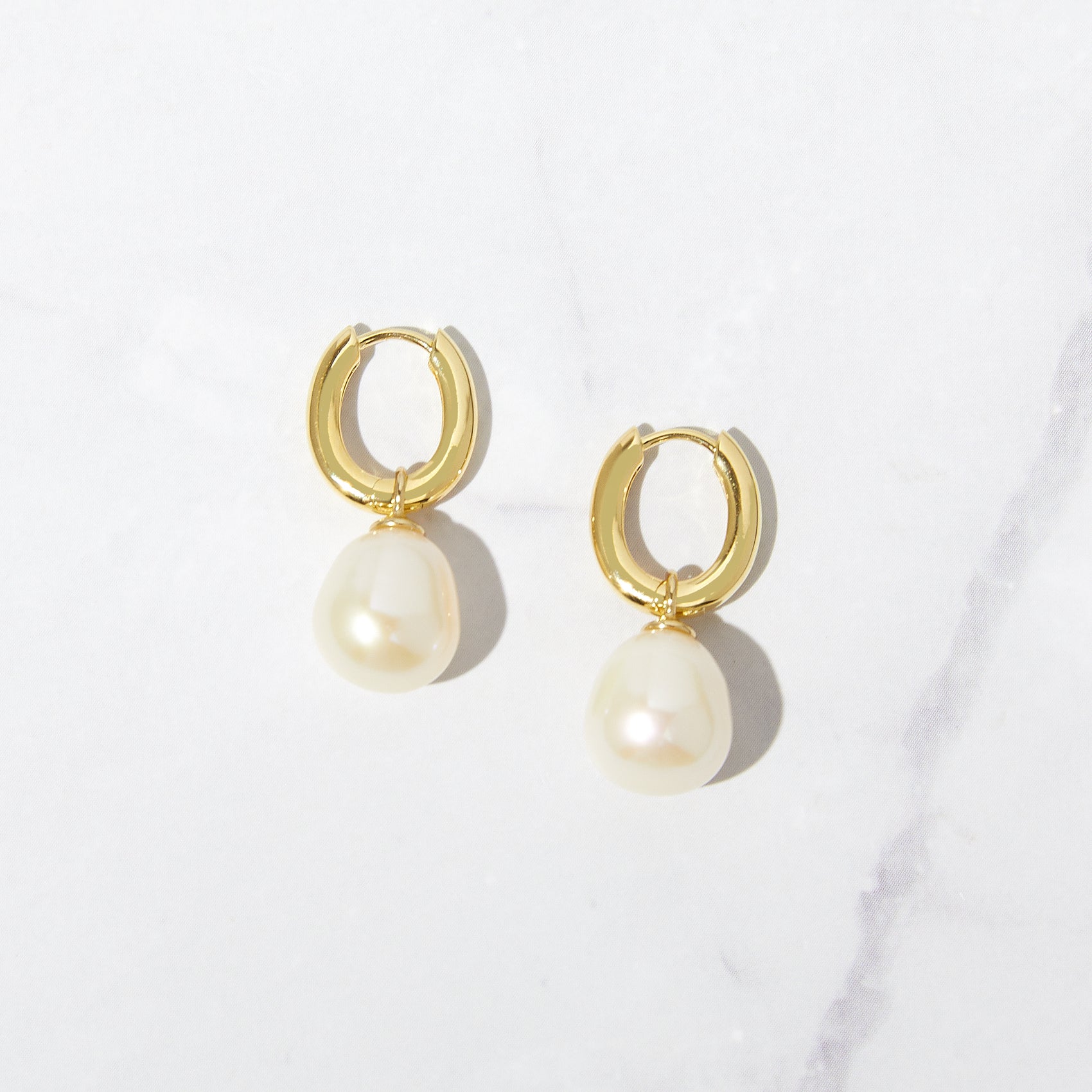 Maren Pearl Earrings