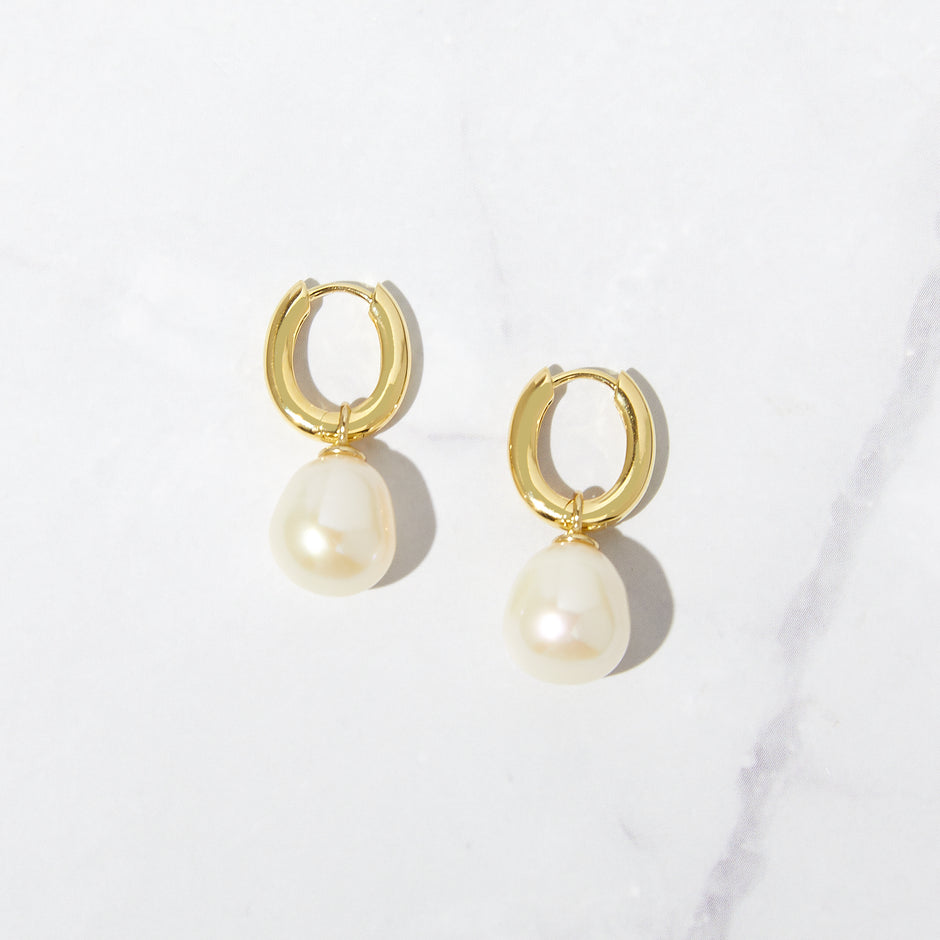 Maren Pearl Earrings